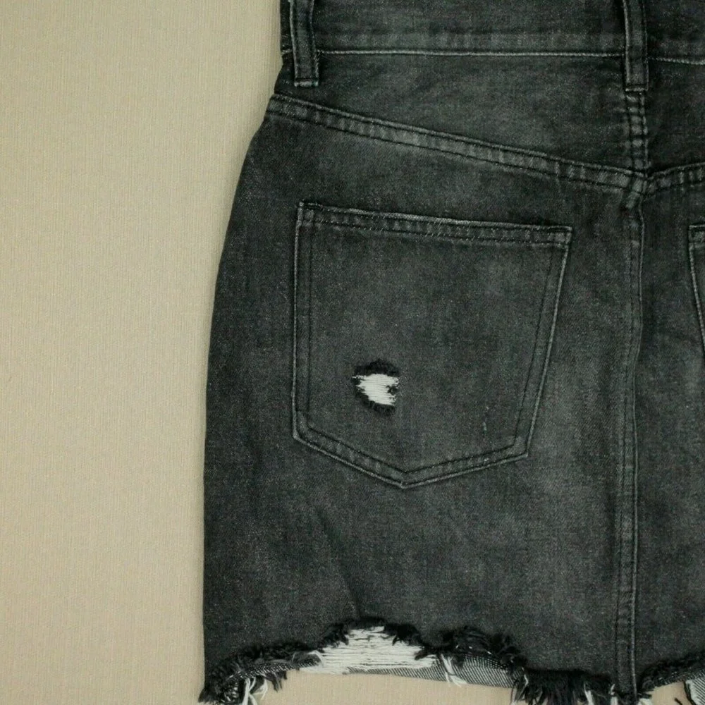 Free People We The Free Relaxed & Destroyed Skirt Women's Size 26 Black Denim
